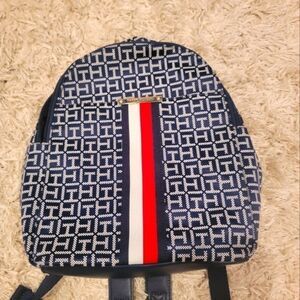 𝅺tommy HILFIGER Backpack Signature Canvas